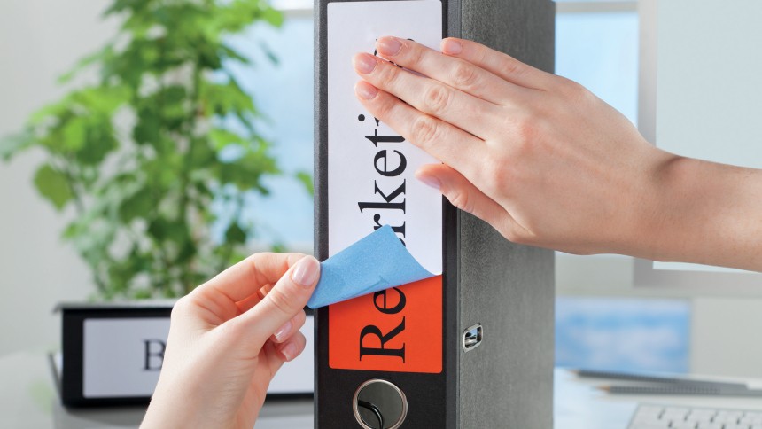 Avery Etiketter til ringbind Lav flotte etiketter til dine ringbind og mapper