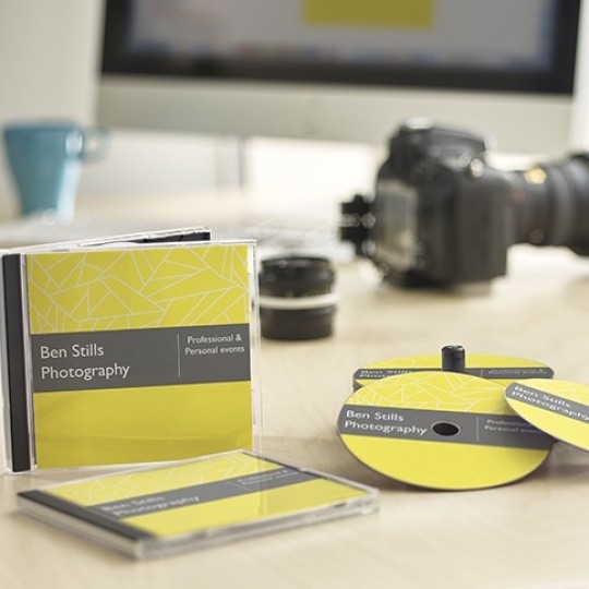 Link til side med etiketter og omslag til CD og DVD