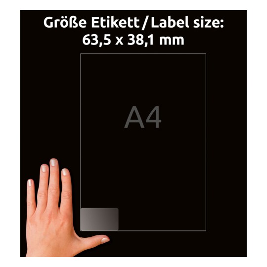 Størrelsessammenligning med hånd, Artikel: J8560-25, et ark adresseetiketter, Format: 63,5 x 38,1 mm, Farve: Transparent.