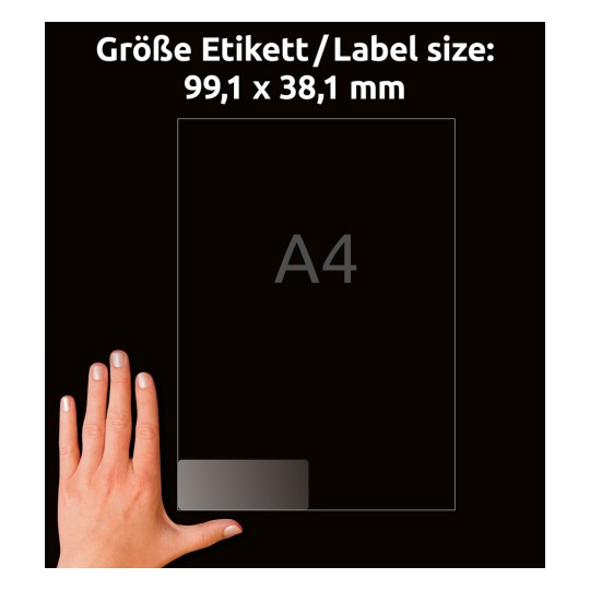 Størrelsessammenligning med hånd, Artikel: L7563-25, et ark adresseetiketter, Format: 99,1 x 38,1 mm, Farve: Transparent?
