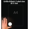 Billedet viser en hånd ved siden af et gennemsigtigt papir med en etiketstørrelse på 51 mm i diameter og en A4 papirstørrelse angivet.
