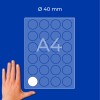 A4-ark overlay, der viser et gitter med cirkulære etiketter på 40 mm og en hånd nederst til venstre?