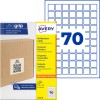 Gul Avery-emballage til multifunktionsetiketter, der viser 70 små firkantede etiketter og en papkasse?