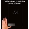 Størrelsessammenligning med hånd, artikel: L7562-25, ét ark adresse-etiketter, format: 99,1 x 33,9 mm, farve: Transparent.